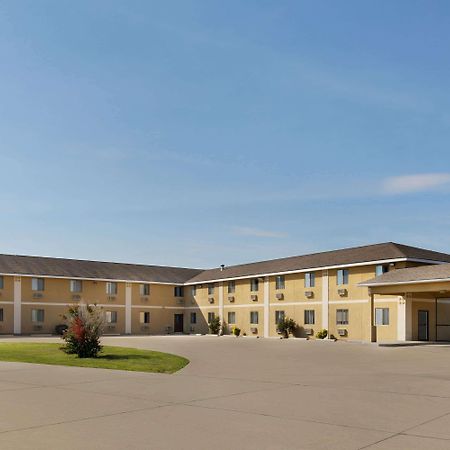 Super 8 by Wyndham Sikeston/Miner Area Hotell Eksteriør bilde