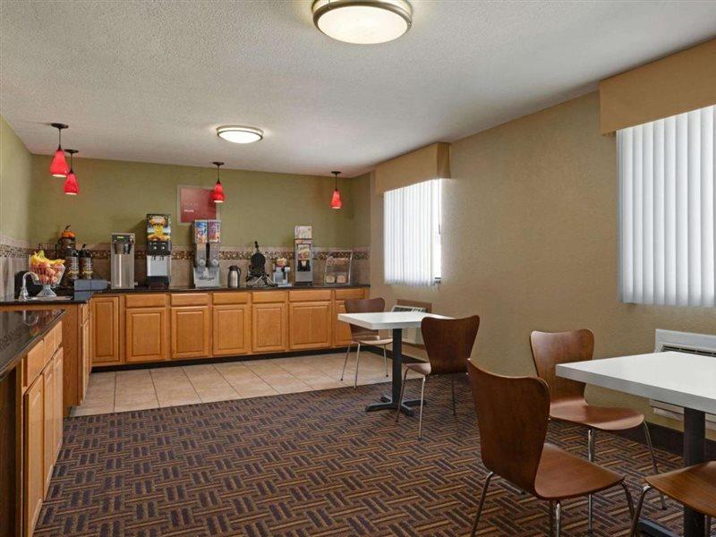 Super 8 by Wyndham Sikeston/Miner Area Hotell Eksteriør bilde